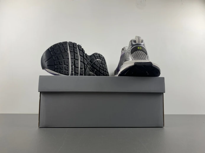 BLCG 3XL SNEAKER 734731 W3XL5 WellDesigned 2455