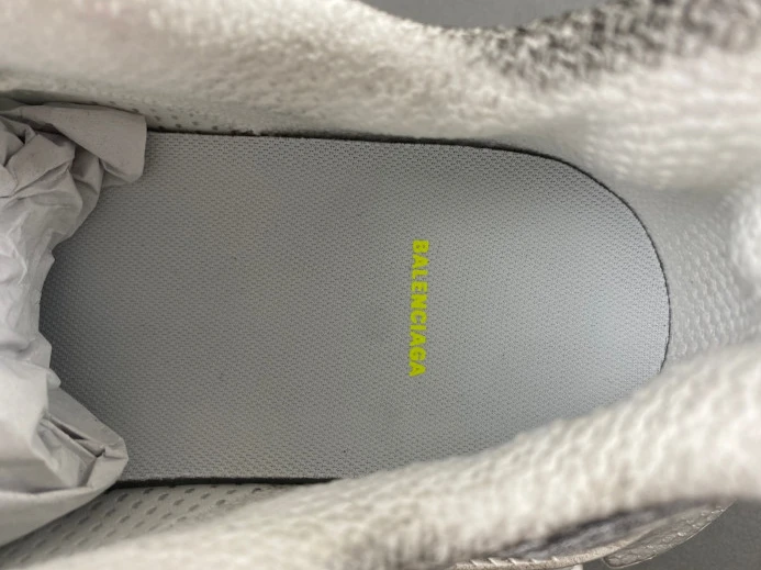 BLCG 3XL SNEAKER 734731 W3XL5 WellDesigned 2455