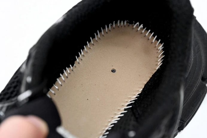 BLCG 3XL SNEAKER 734733 W2RC6 UrbanStyle 2763