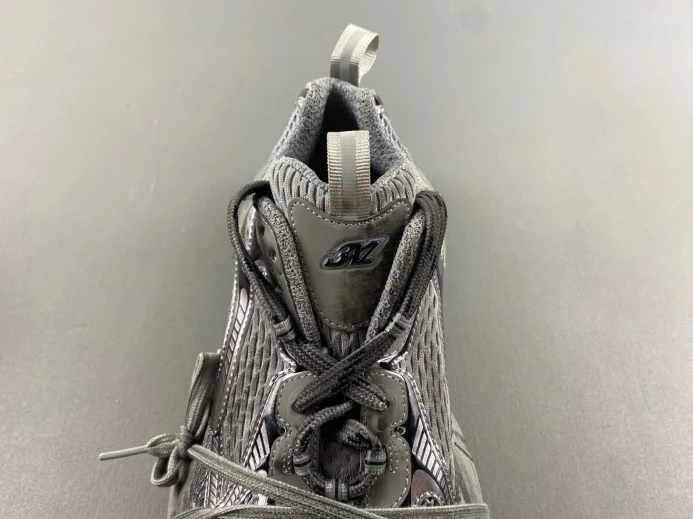BLCG 3XL SNEAKER 734734 W3XL1 WellDesigned 2449