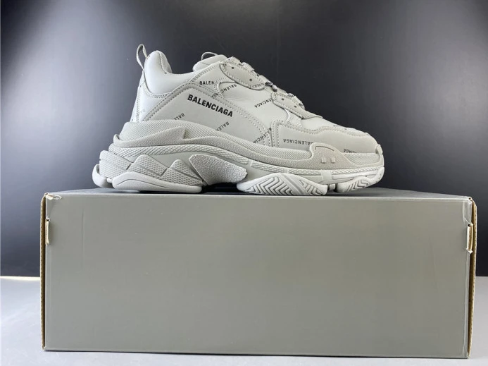 BLCG ALL OVER LOGO TRIPLE S SNEAKER 536737 W2FA1 GoAnywhere 2517