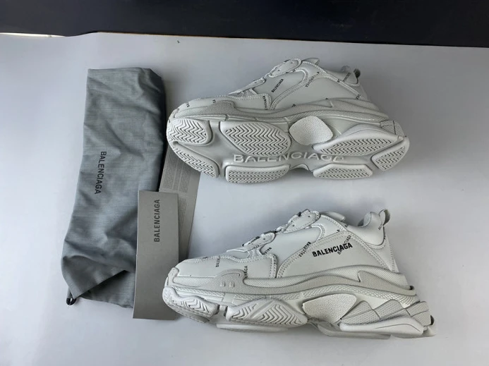 BLCG ALL OVER LOGO TRIPLE S SNEAKER 536737 W2FA1 GoAnywhere 2517