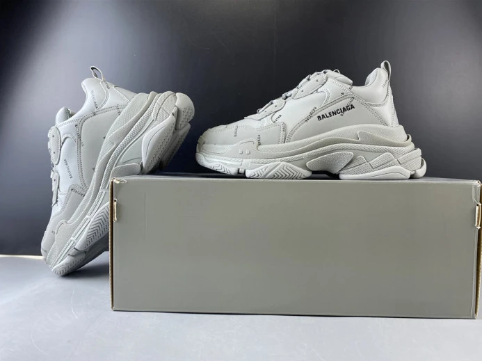 BLCG ALL OVER LOGO TRIPLE S SNEAKER 536737 W2FA1 GoAnywhere 2517