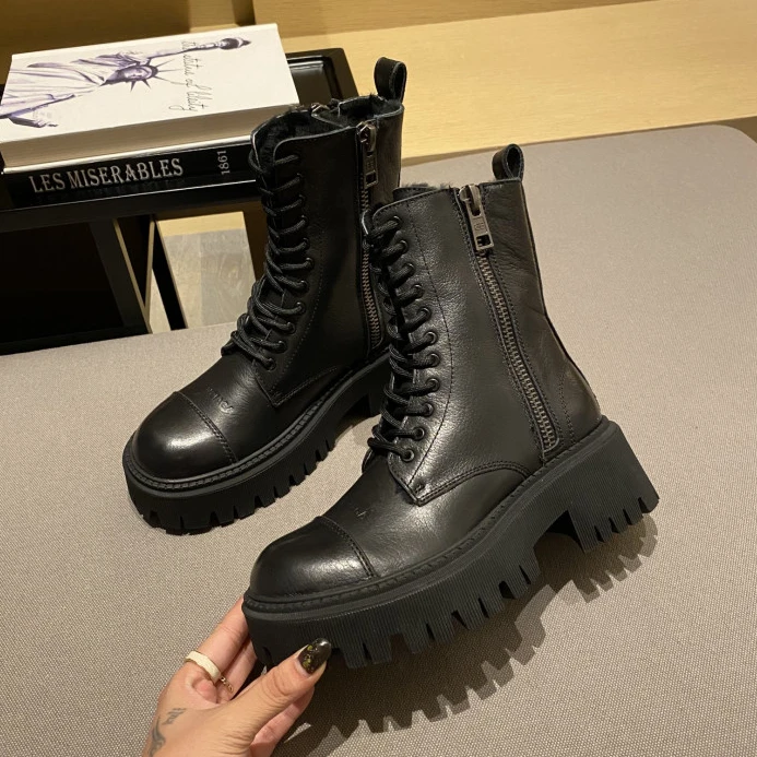 BLCG BOOTS WellDesigned 2392