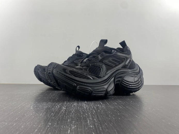 BLCG CARGO SNEAKER 784344 W2MV1 WellDesigned 2468