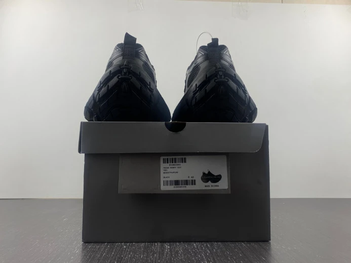 BLCG CARGO SNEAKER 784344 W2MV1 WellDesigned 2468