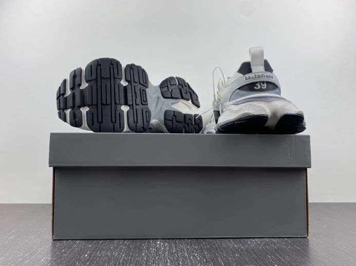BLCG CARGO SNEAKER 785756 W2MV1 BestValue 2467