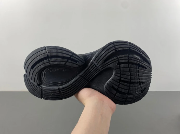 BLCG CIRCUIT SNEAKER 793945 WFLGY Affordable 2480