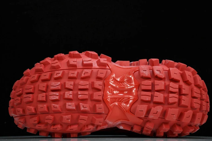 BLCG DEFENDER SNEAKER 685613 W2RAA WellDesigned 2428
