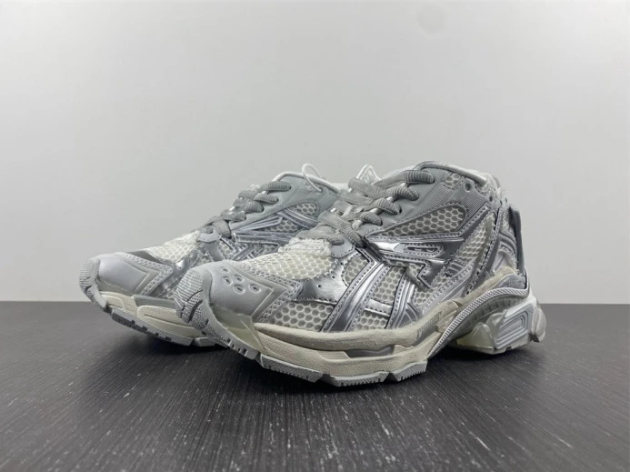BLCG RUNNER SNEAKER 677402 W3RBL StreetReady 2710