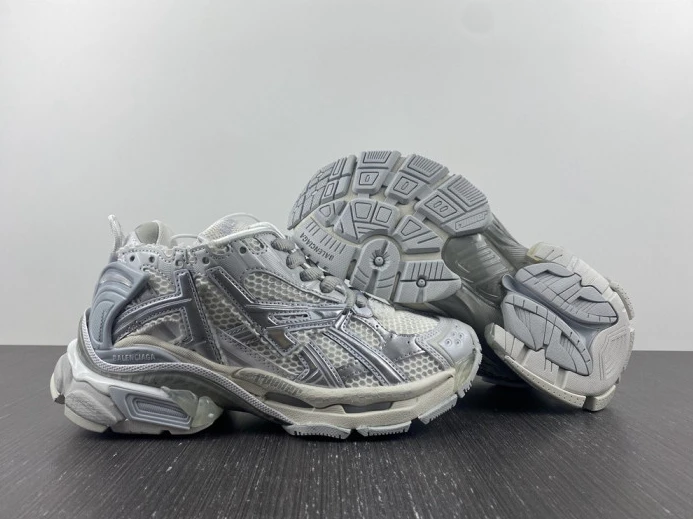 BLCG RUNNER SNEAKER 677402 W3RBL StreetReady 2710