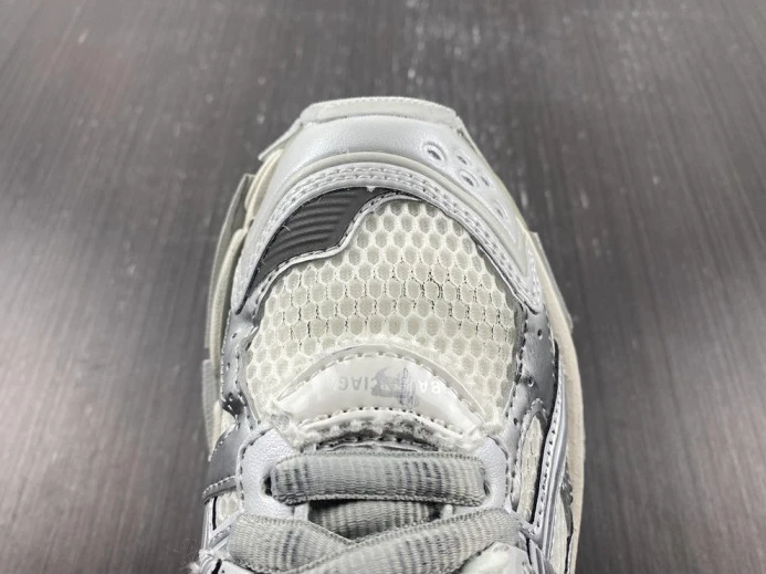 BLCG RUNNER SNEAKER 677402 W3RBL StreetReady 2710
