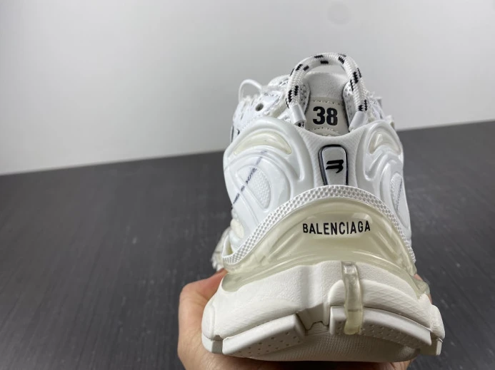 BLCG RUNNER SNEAKER 677402 W3RBQ BestValue 2705