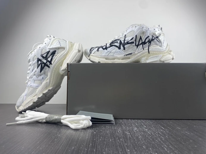 BLCG RUNNER SNEAKER 677402 W3RBQ BestValue 2705