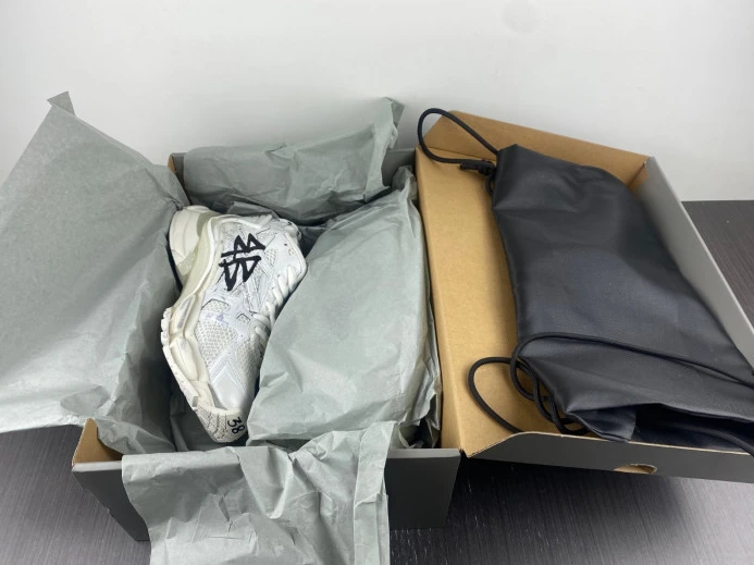 BLCG RUNNER SNEAKER 677402 W3RBQ BestValue 2705