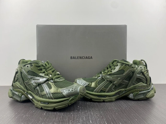 BLCG RUNNER SNEAKER 677402 W3RN3 UrbanStyle 2700