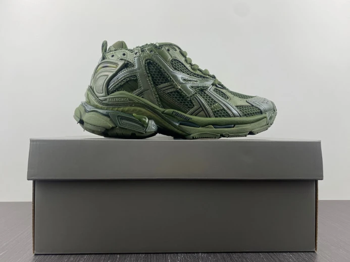 BLCG RUNNER SNEAKER 677402 W3RN3 UrbanStyle 2700