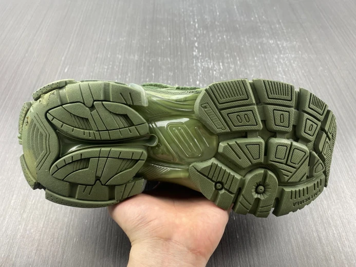 BLCG RUNNER SNEAKER 677402 W3RN3 UrbanStyle 2700