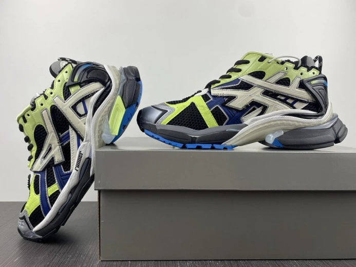 BLCG RUNNER SNEAKER 677403 W1RC6 Trendy 2699