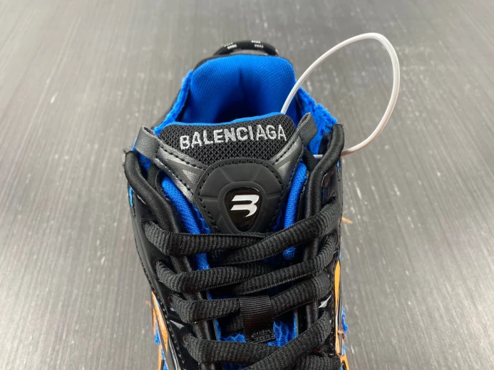 BLCG RUNNER SNEAKER 677403 W2RB1 GoAnywhere 2703
