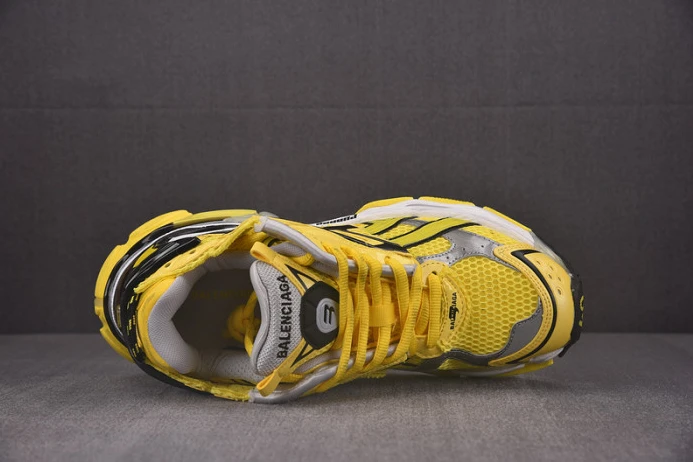 BLCG RUNNER SNEAKER 677403 W2RD3 GoodFit 2688
