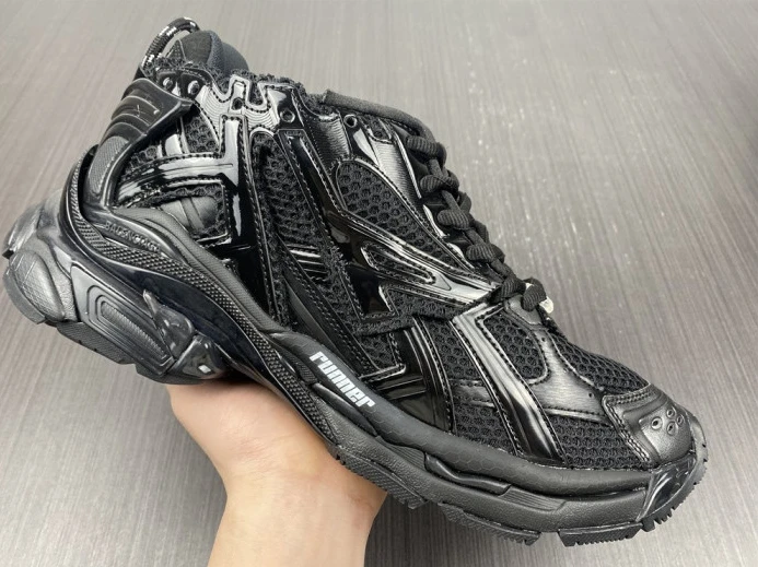 BLCG RUNNER SNEAKER 677403 W3RA9 Fashionable 2708
