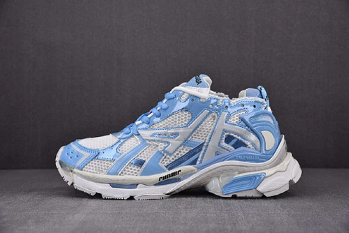 BLCG RUNNER SNEAKER 677403 W3RB2 SmartChoice 2694