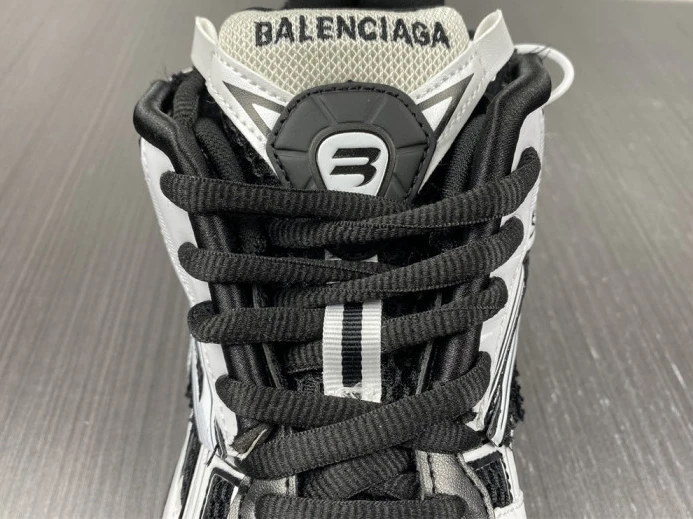 BLCG RUNNER SNEAKER 677403 W3RB2 SmartChoice 2707