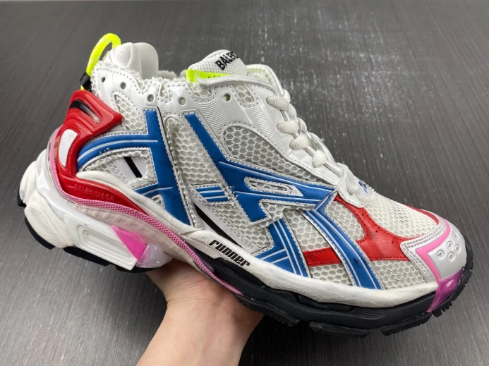 BLCG RUNNER SNEAKER 677403 W3RB6 GoAnywhere 2684
