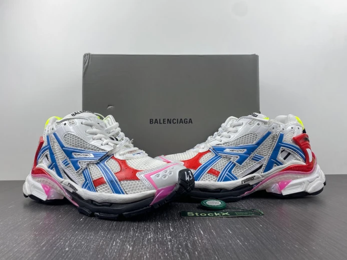 BLCG RUNNER SNEAKER 677403 W3RB6 GoAnywhere 2684