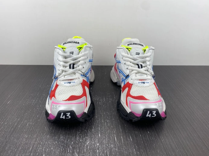 BLCG RUNNER SNEAKER 677403 W3RB6 GoAnywhere 2684