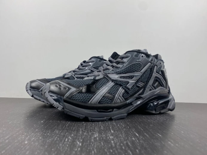 BLCG RUNNER SNEAKER 677403 W3RBR AllSeason 2686