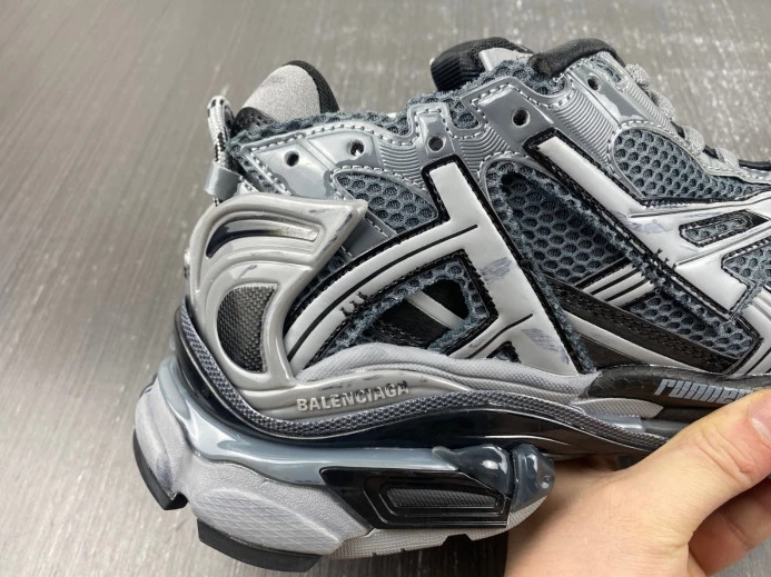 BLCG RUNNER SNEAKER 677403 W3RBR AllSeason 2686