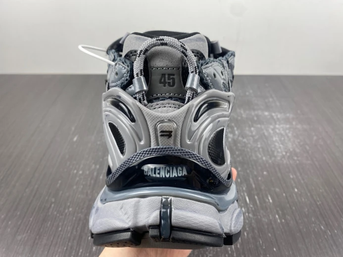 BLCG RUNNER SNEAKER 677403 W3RBR AllSeason 2686