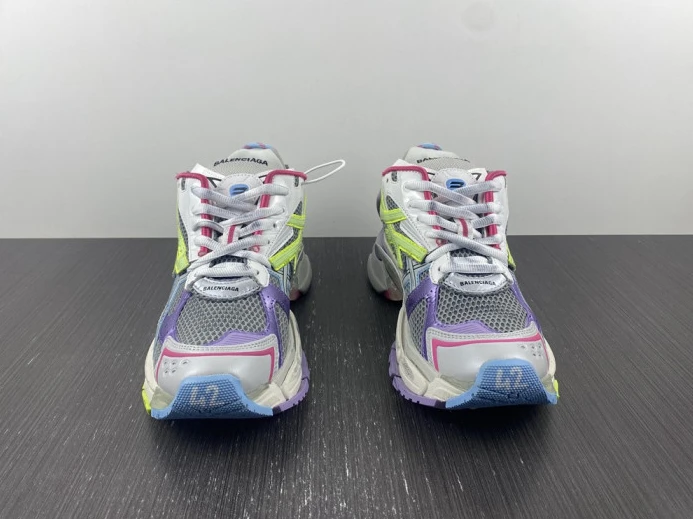 BLCG RUNNER SNEAKER 677403 W3RH5 Affordable 2719