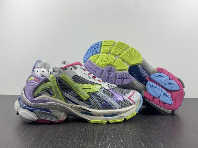 BLCG RUNNER SNEAKER 677403 W3RH5 Affordable 2719