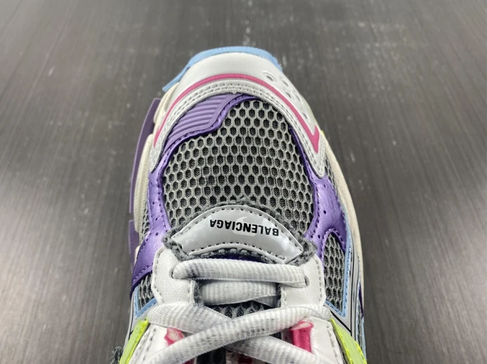 BLCG RUNNER SNEAKER 677403 W3RH5 Affordable 2719