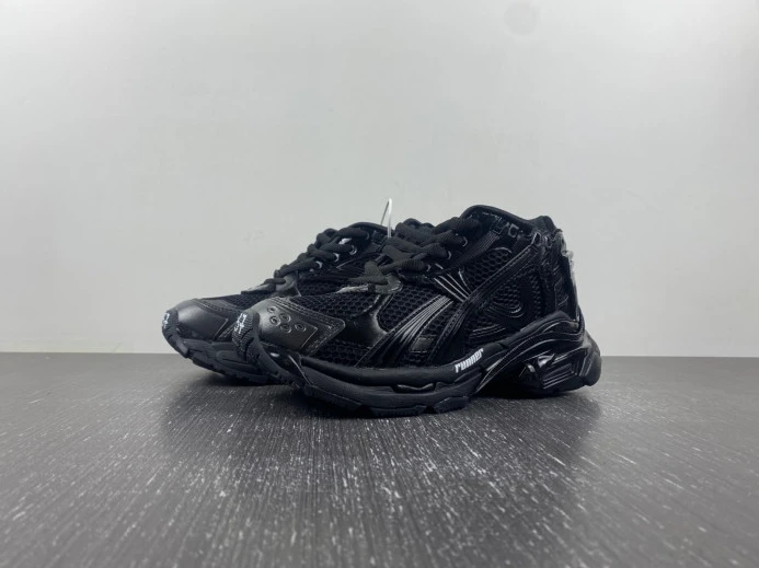 BLCG RUNNER SNEAKER 772767 W3RNY ModernLook 2674