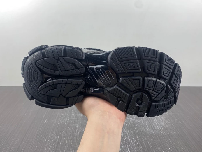 BLCG RUNNER SNEAKER 772767 W3RNY ModernLook 2674
