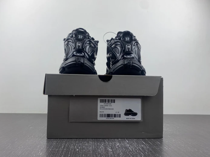 BLCG RUNNER SNEAKER 772767 W3RNY ModernLook 2674