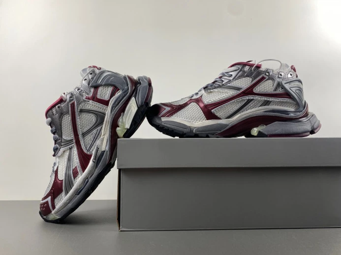BLCG RUNNER SNEAKER 772774 W3RBW DailyWear 2412