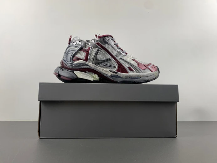 BLCG RUNNER SNEAKER 772774 W3RBW DailyWear 2412