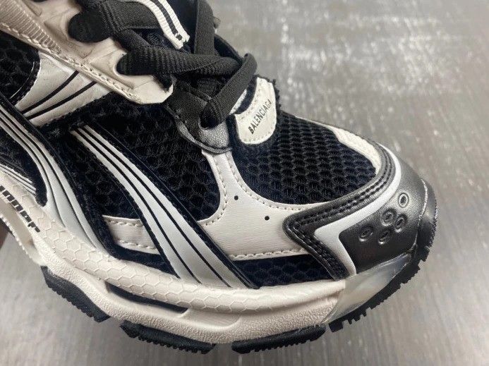 BLCG RUNNER SNEAKER 772774 W3RNY Fashionable 2669