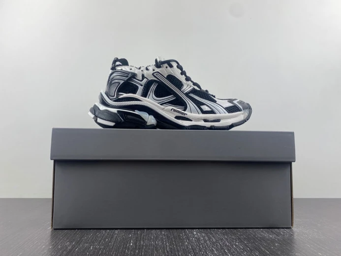 BLCG RUNNER SNEAKER 772774 W3RNY Fashionable 2669