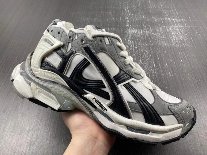 BLCG RUNNER SNEAKER 772774 W3RNY Popular 2679