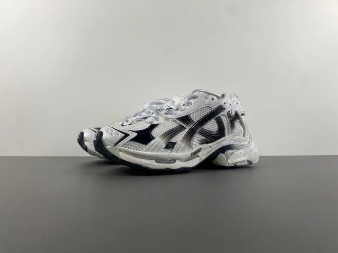 BLCG RUNNER SNEAKER 772774 WRUNG Trendy 2400