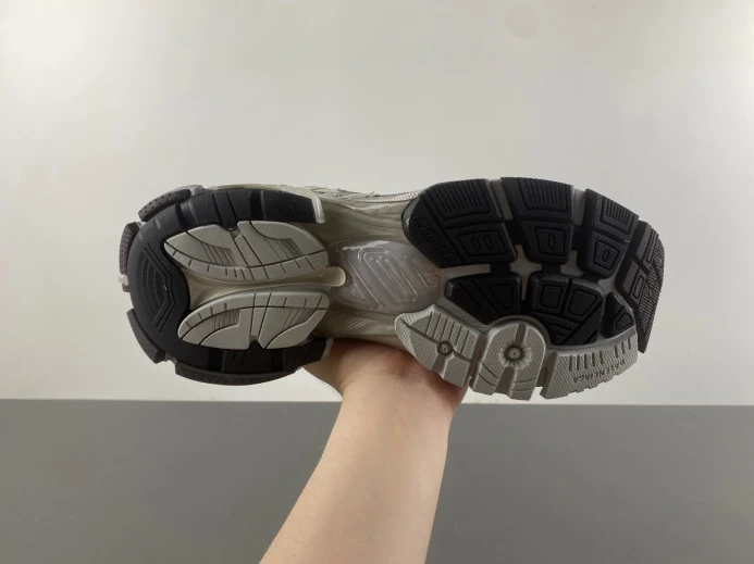 BLCG RUNNER SNEAKER 779066 W3RBXP Comfortable 2411