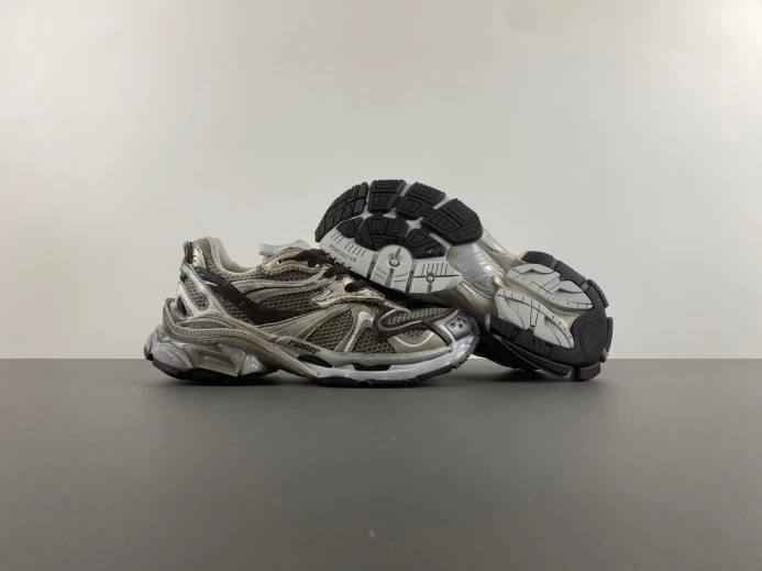 BLCG RUNNER SNEAKER 779066 W3RBXP Comfortable 2411