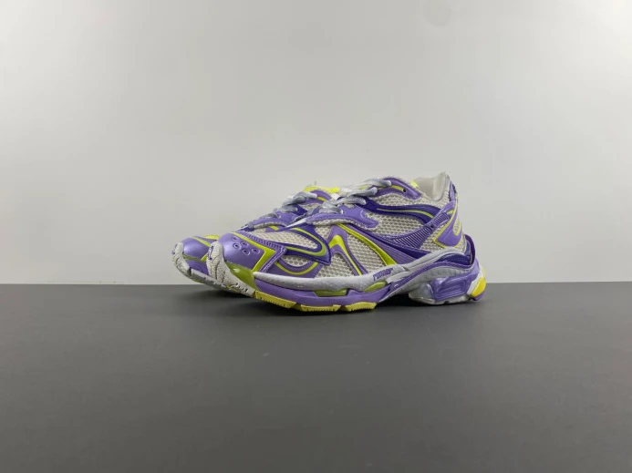 BLCG RUNNER SNEAKER 779066 W3RBXP StreetReady 2416