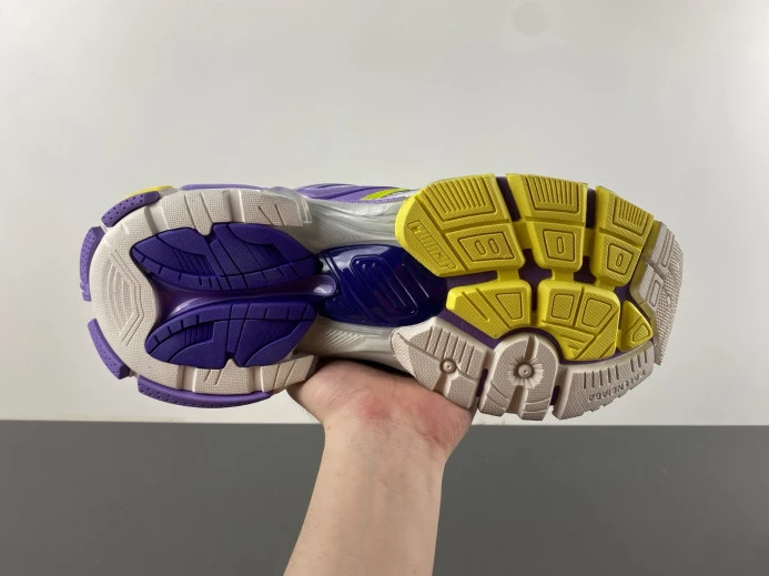 BLCG RUNNER SNEAKER 779066 W3RBXP StreetReady 2416